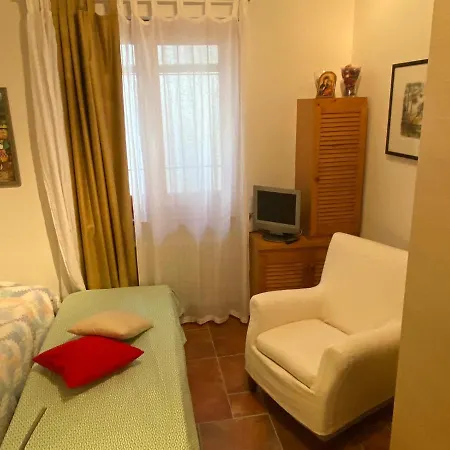 Chalet Dania Semesterbostad *